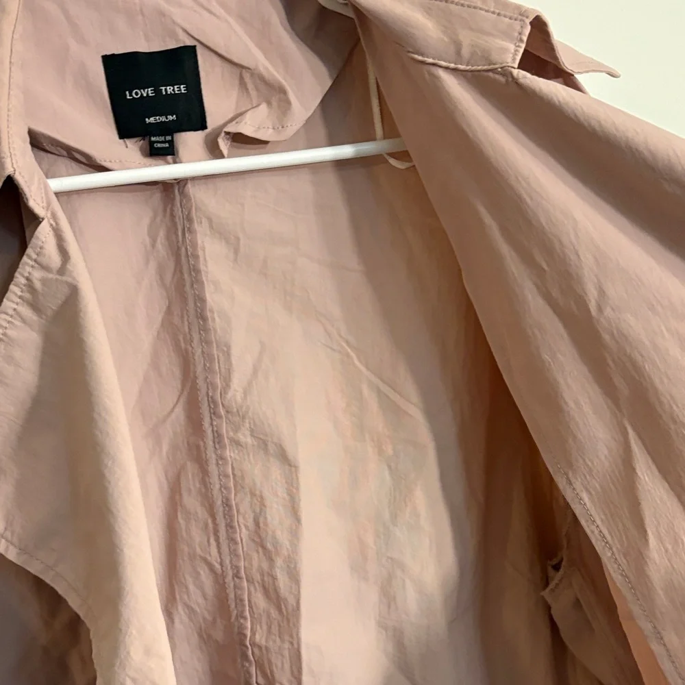 Lovetree Women's Pink Trench Coat size medium - Picture 7 of 11